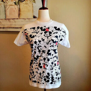 DISNEY | Mickey Mouse Collage Print T-Shirt sz S